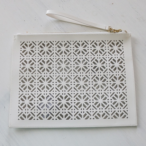 tory burch makeup bag